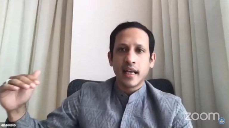 Kemendikbud Luncurkan Tiga Kebijakan Dukung Mahasiswa dan Sekolah Terdampak COVID-19