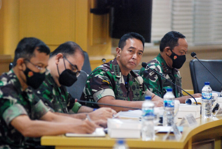 Panglima TNI Raker Dengan Komite I DPD RI
