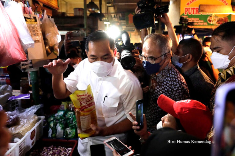 Mendag: Pemerintah Pastikan Subsidi Migor Curah Sampai ke Pasar