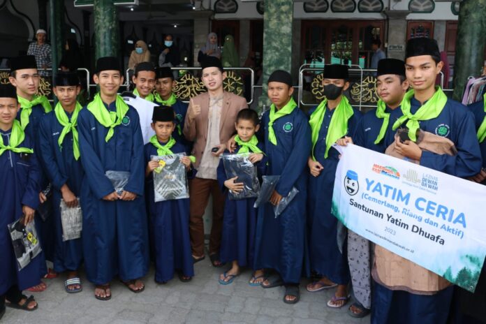 Santunan dan Belanja Bareng Yatim Bareng Koh Denis Lim