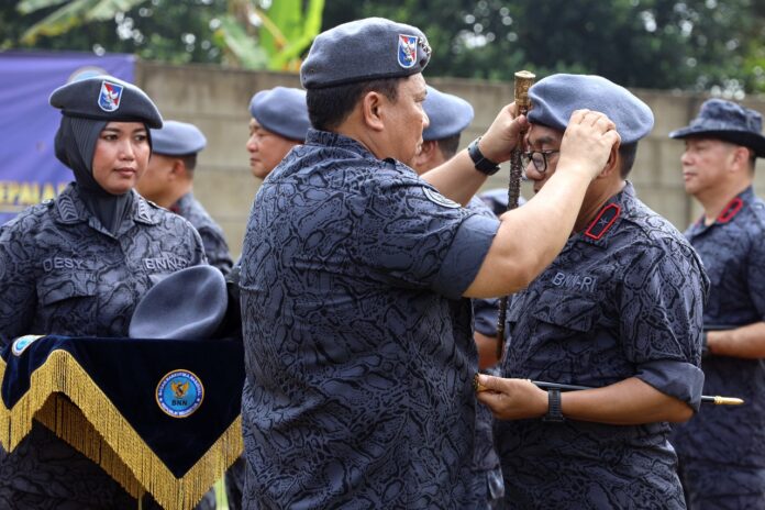 Kepala BNN RI Sematkan Baret Kepada Kepala BNNP Se- Indonesia, Tanamkan Esprit De Corps BNN RI